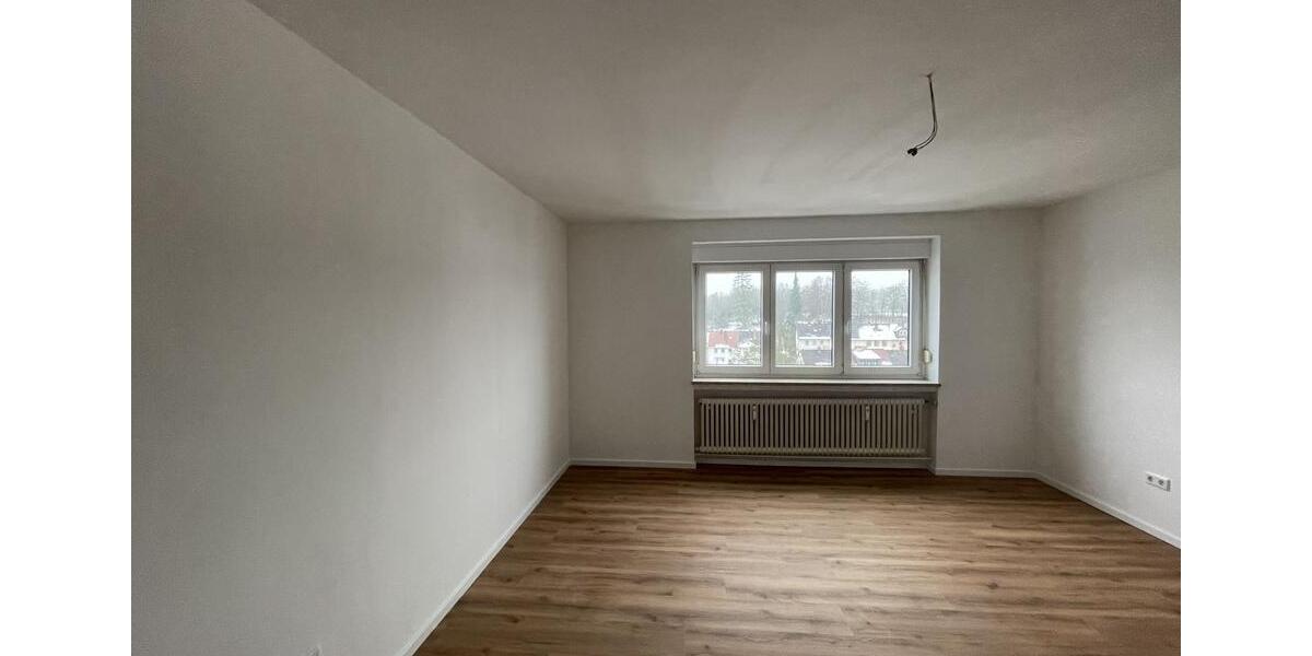 Etagenwohnung Coburg - 4 Zimmer, 108 m&sup2;, 1.070&euro; | Angebot:24945685