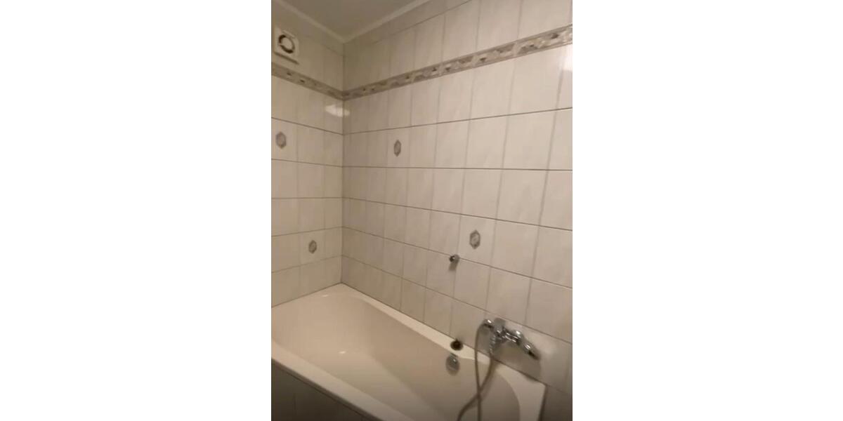 Etagenwohnung Wehrheim - 3 Zimmer, 73 m&sup2;, 820&euro; | Angebot:26234401