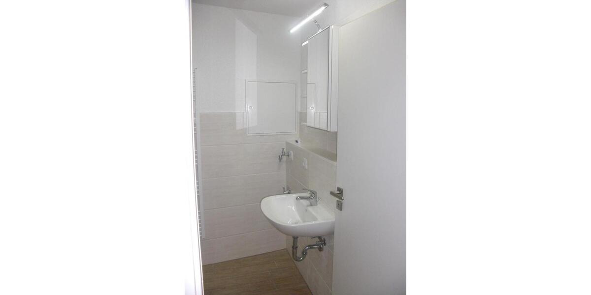 Etagenwohnung Zittau - 2 Zimmer, 36 m&sup2;, 324&euro; | Angebot:26049363