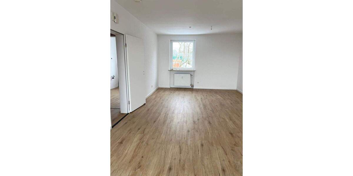 Etagenwohnung Bünde - 2 Zimmer, 70 m&sup2;, 700&euro; | Angebot:25706462