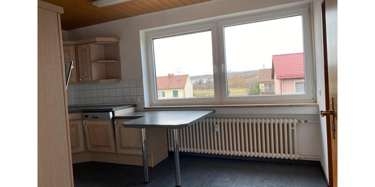 Etagenwohnung Volkach - 3 Zimmer, 91 m&sup2;, 840&euro; | Angebot:26338934