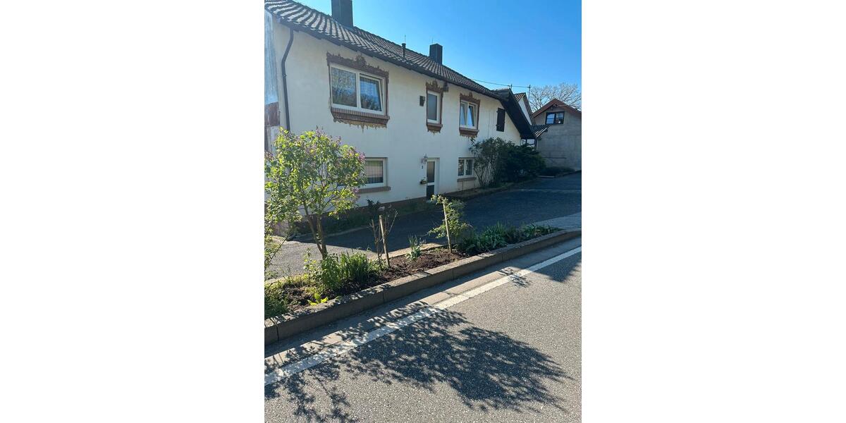 Einfamilienhaus Weilerbach - 7 Zimmer, 188 m&sup2;, 1.350&euro; | Angebot:26619721