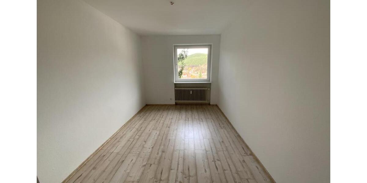 Etagenwohnung Bad Dürkheim - 3 Zimmer, 72 m&sup2;, 629&euro; | Angebot:24522911