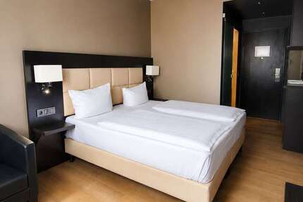 Wohnung Karlsruhe - 1 Zimmer, 18 m&sup2;, 580&euro; | Angebot:26822306