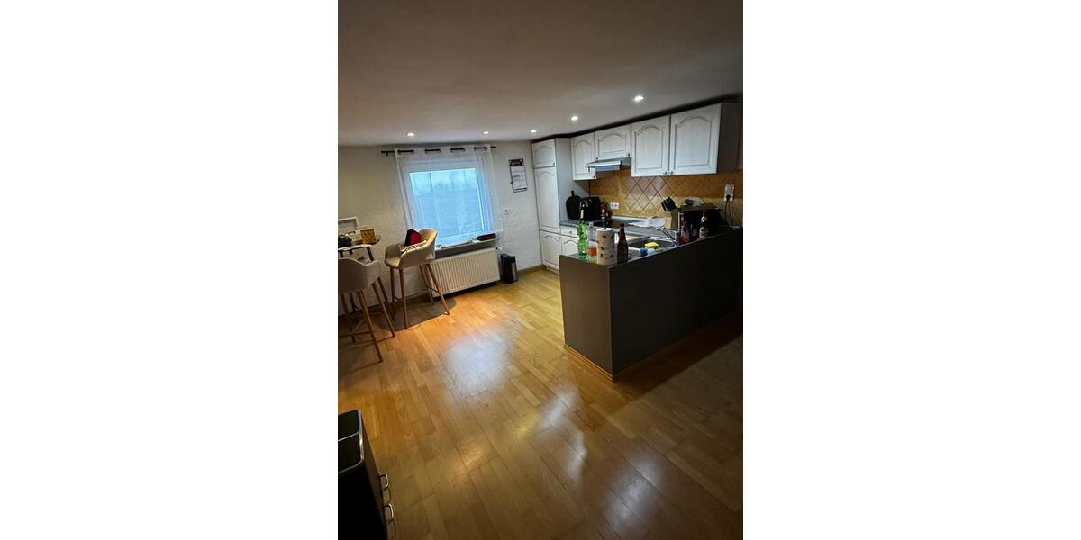 3-Zimmer-Wohnung mit Küche und Bad 3 zimmer