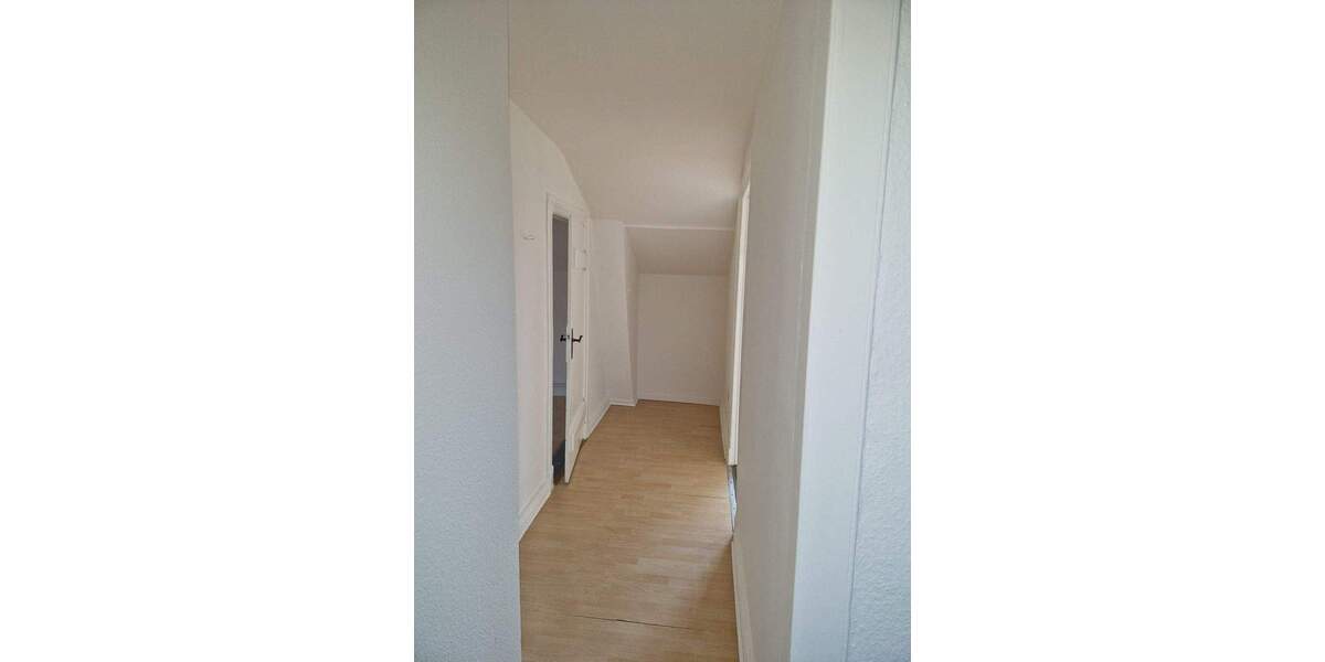 Etagenwohnung Büdelsdorf - 3 Zimmer, 110 m&sup2;, 639&euro; | Angebot:25700043