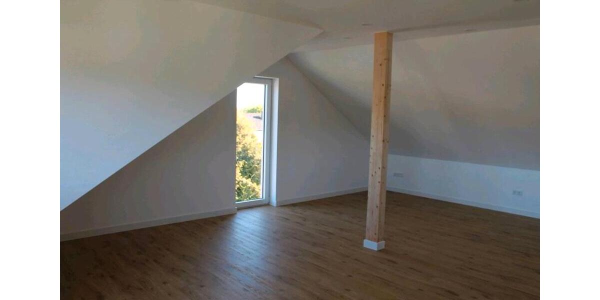 Dachgeschoßwohnung Schlangen - 2 Zimmer, 60 m&sup2;, 700&euro; | Angebot:26376140