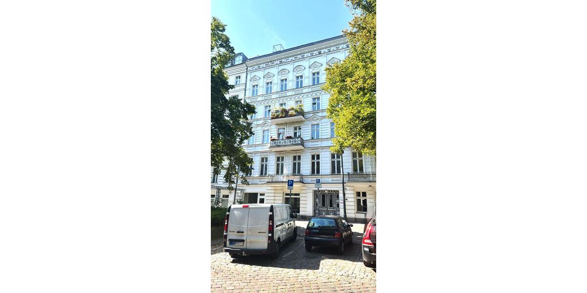 BERLIN * MOABIT * WERTFSTRASSE * Obergeschoss mit Balkon * WOHNUNG in BERLIN *** BERLIN MIETEN *** WOHNGEMEINSCHAFT **ALTBAU *** energetisch SANIERT *** STILVOLL-MODERN *** WG tauglich *** NAHE... 5 zimmer