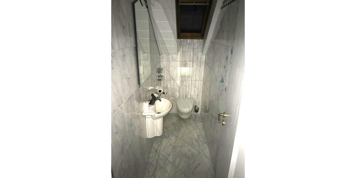 Großzügige 4 12 ZKB-Maisonette-Wohnung (ohne Balkon), Schwetzinger Strasse 4 zimmer