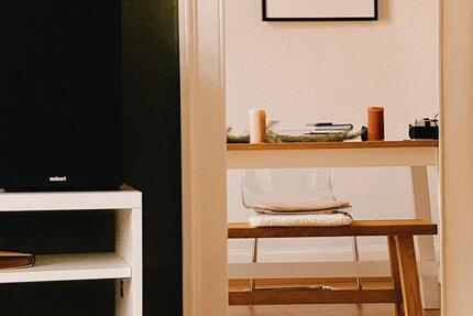 Vollmöbelierte 3-Zm.-Altbau-Wohnung, Nordend, Balkon, Garten zimmer
