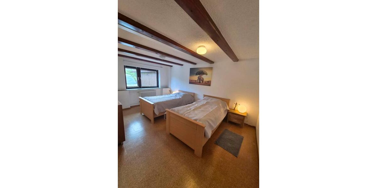 Erdgeschoßwohnung Bad Abbach - 2 Zimmer, 45 m&sup2;, 60&euro; | Angebot:26651982
