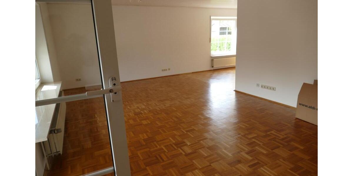 Einfamilienhaus Winsen (Aller) - 5 Zimmer, 160 m&sup2;, 1.400&euro; | Angebot:26358993