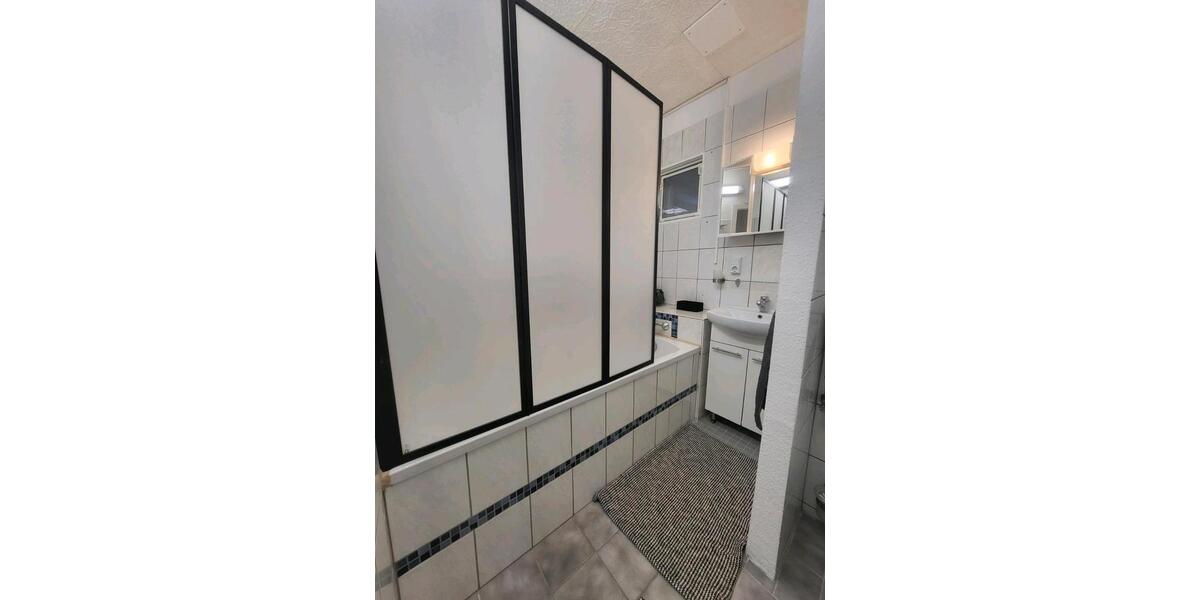 Etagenwohnung Schwerin Friedrichsthal - 2 Zimmer, 40 m&sup2;, 530&euro; | Angebot:24752440