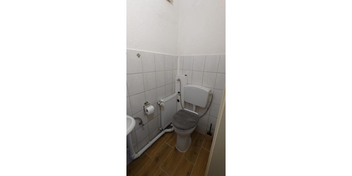 Dachgeschoßwohnung Calbe (Saale) - 2 Zimmer, 44 m&sup2;, 280&euro; | Angebot:26297178