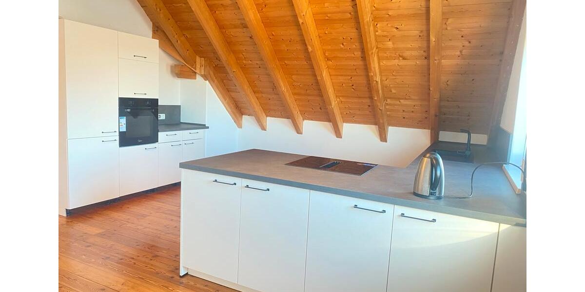 Dachgeschoßwohnung Kolitzheim - 4 Zimmer, 144 m&sup2;, 980&euro; | Angebot:26515791
