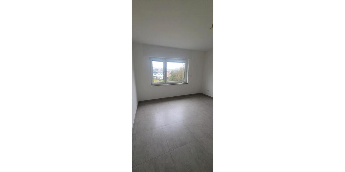 Etagenwohnung Wiehl - 3 Zimmer, 60 m&sup2;, 950&euro; | Angebot:26408187