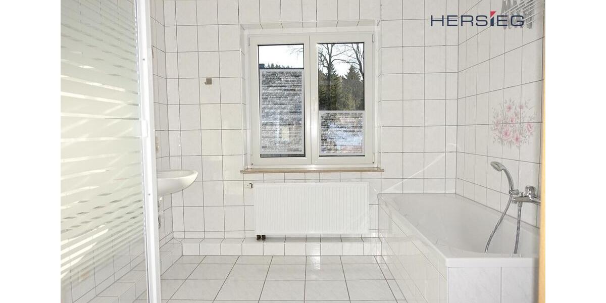 Etagenwohnung Crottendorf - 4 Zimmer, 90 m&sup2;, 395&euro; | Angebot:24568764