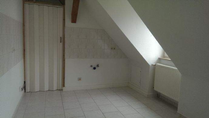 Etagenwohnung Leisnig - 4 Zimmer, 86 m&sup2;, 447&euro; | Angebot:25690651