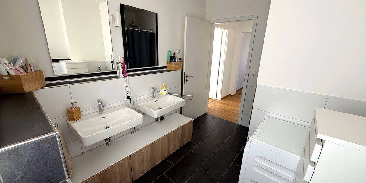 Etagenwohnung Zimmern ob Rottweil Stetten - 4 Zimmer, 98 m&sup2;, 1.200&euro; | Angebot:26787823