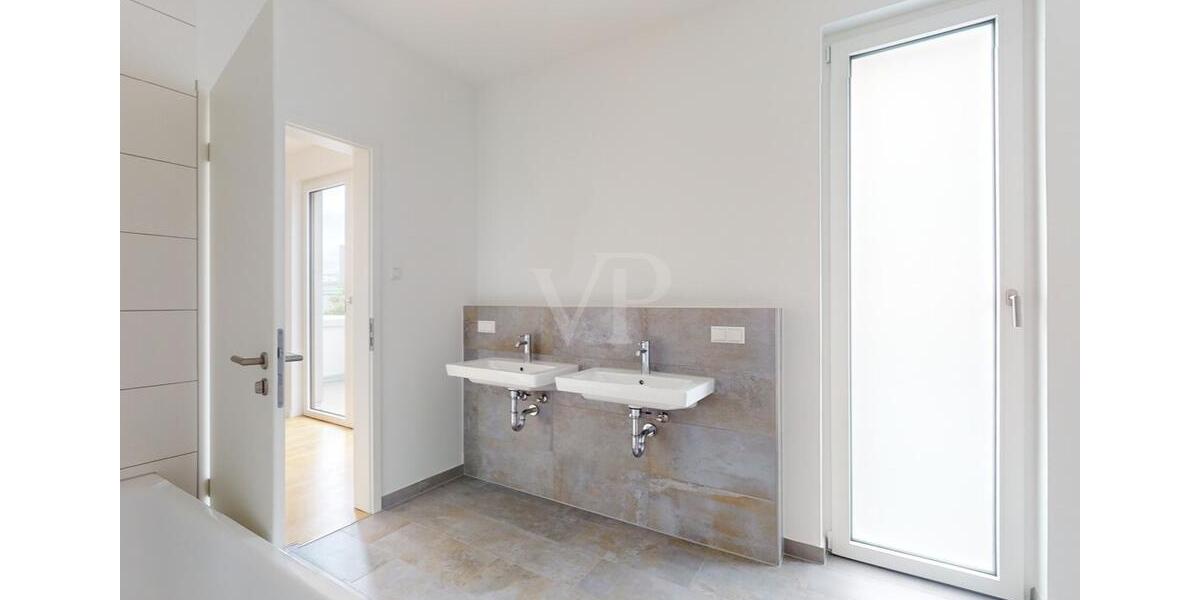 Einfamilienhaus Kronberg im Taunus - 3 Zimmer, 145 m&sup2;, 2.300&euro; | Angebot:23539799