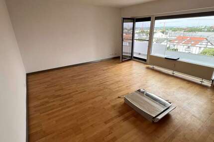 Wohnung Rüsselsheim - 3 Zimmer, 76 m&sup2;, 950&euro; | Angebot:26976139