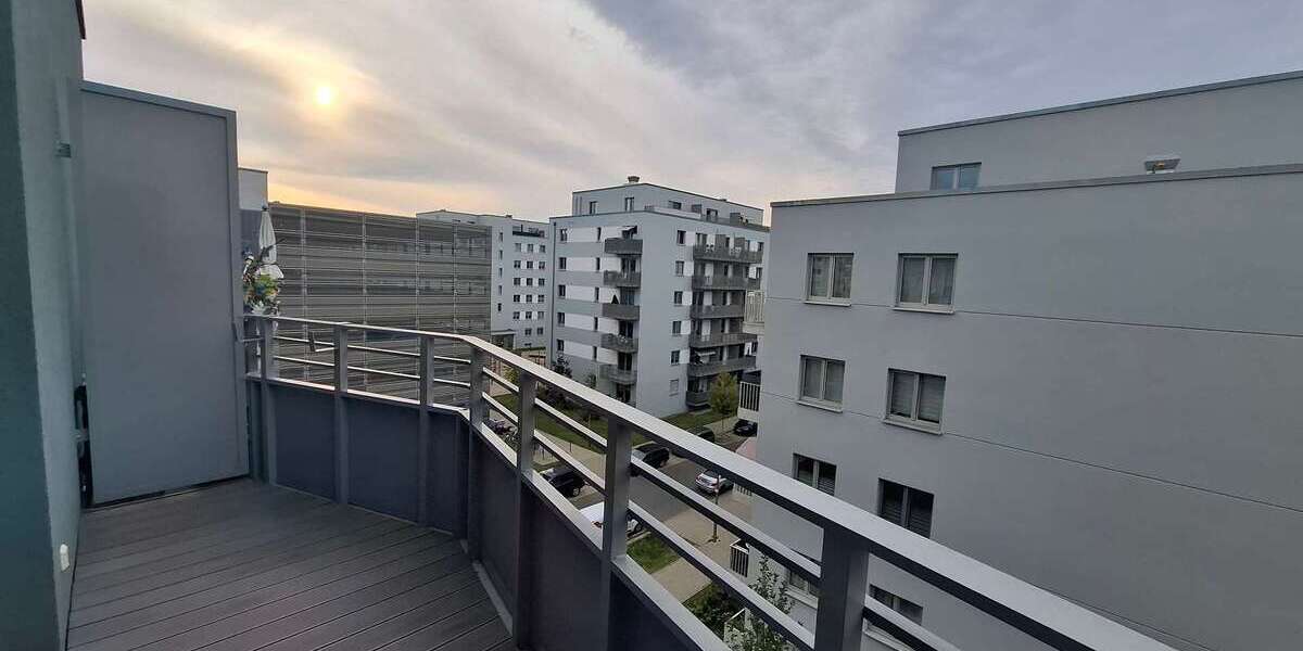 Etagenwohnung Berlin Hellersdorf - 1 Zimmer, 41 m&sup2;, 707&euro; | Angebot:27653456