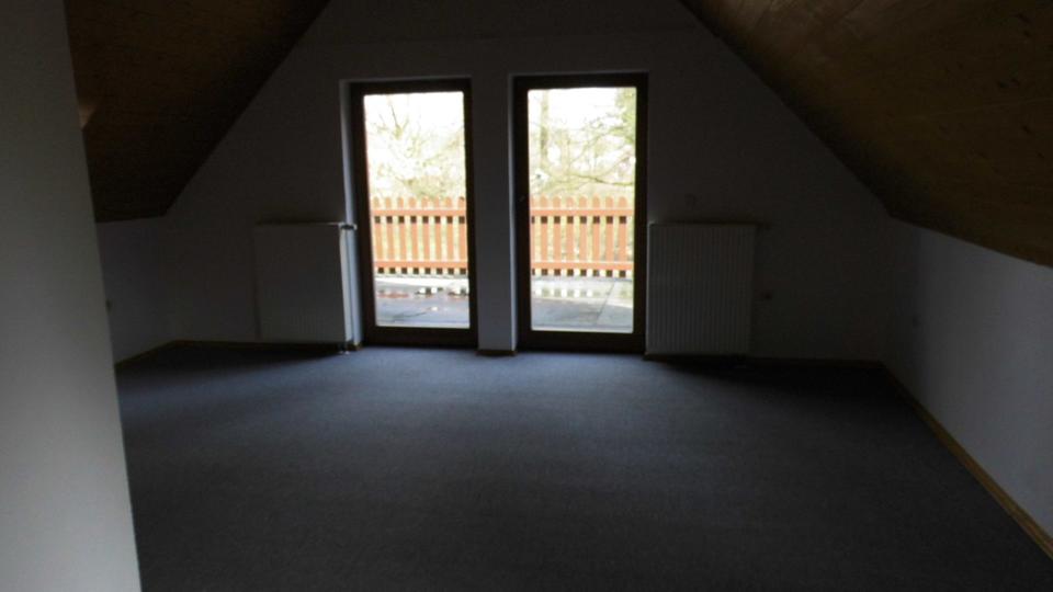 Dachgeschoßwohnung Stadtallendorf - 1.5 Zimmer, 50 m&sup2;, 400&euro; | Angebot:26521796