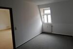 Dachgeschoßwohnung Schmölln - 2 Zimmer, 61 m&sup2;, 285&euro; | Angebot:24780289