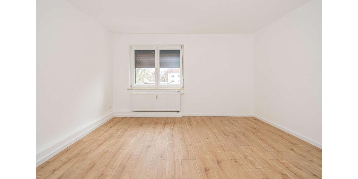 Etagenwohnung Borna - 3 Zimmer, 74 m&sup2;, 660&euro; | Angebot:26545939