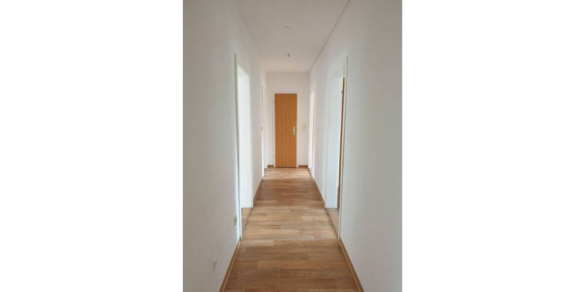 Etagenwohnung Johanngeorgenstadt - 4 Zimmer, 85 m&sup2;, 300&euro; | Angebot:25681320