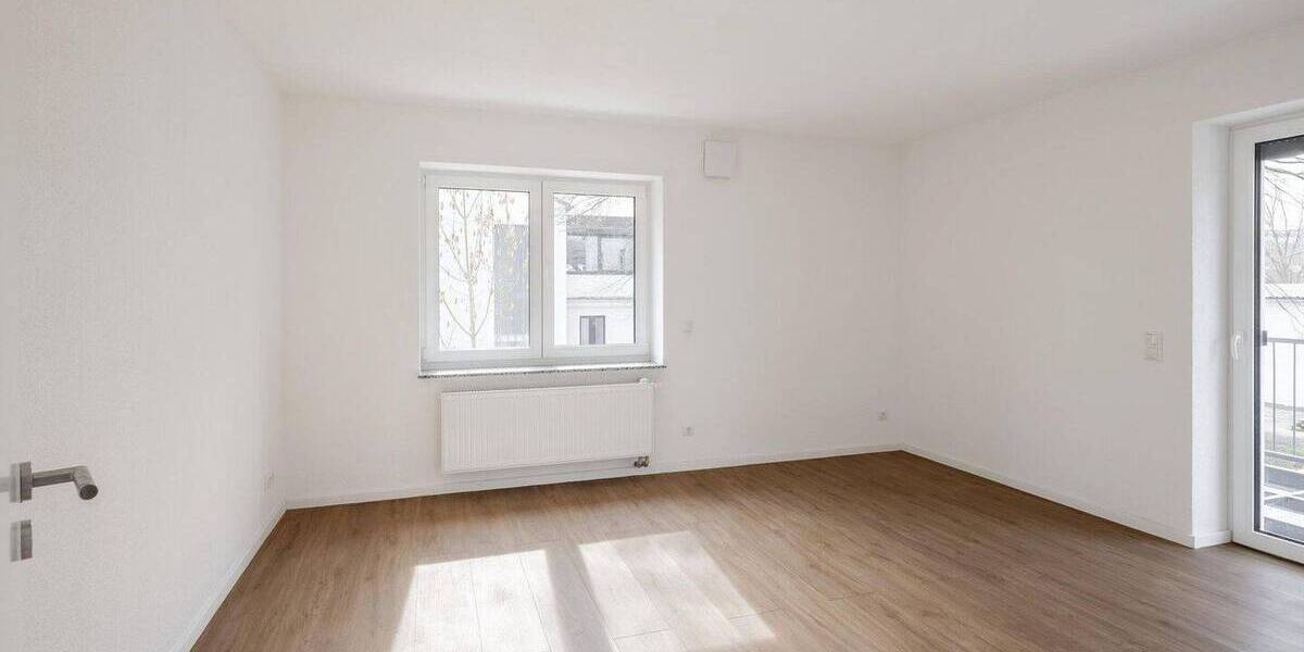Etagenwohnung Hof Innenstadt - 3 Zimmer, 76 m&sup2;, 945&euro; | Angebot:26368856