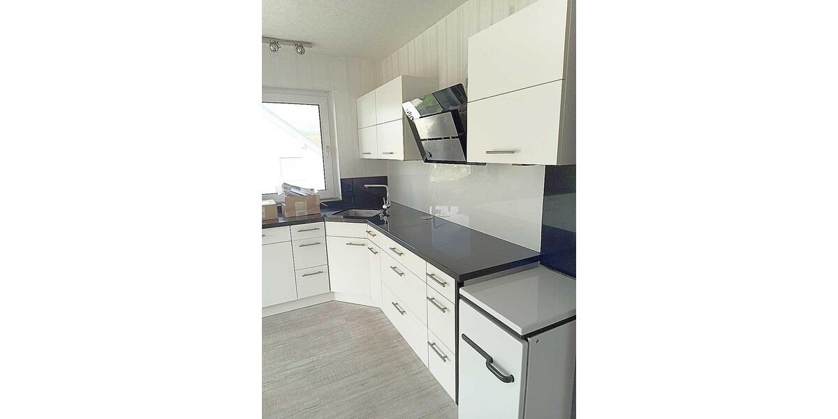 Erdgeschoßwohnung Melsungen - 4 Zimmer, 1.400&euro; | Angebot:23273126