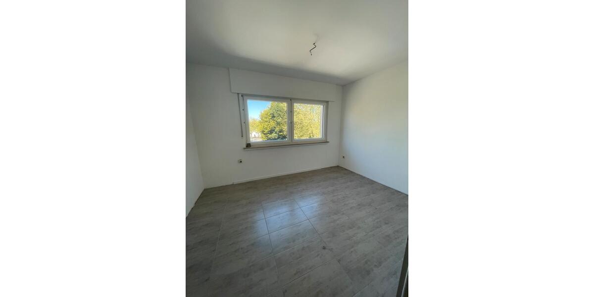 Etagenwohnung Dortmund Hombruch - 3 Zimmer, 85 m&sup2;, 860&euro; | Angebot:26442802