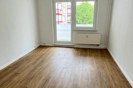 *Die erste eigene Wohnung - sofort bezugsfertig*