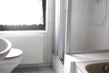 Wohnung Northeim Bühle - 3 Zimmer, 85 m&sup2;, 468&euro; | Angebot:26187623