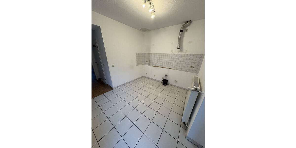 Gewerbeobjekt Dillingen - 1 Zimmer, 90 m&sup2;, 2.060&euro; | Angebot:26081202