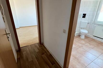 Wohnung Tangermünde - 1 Zimmer, 38 m&sup2;, 307&euro; | Angebot:26384911