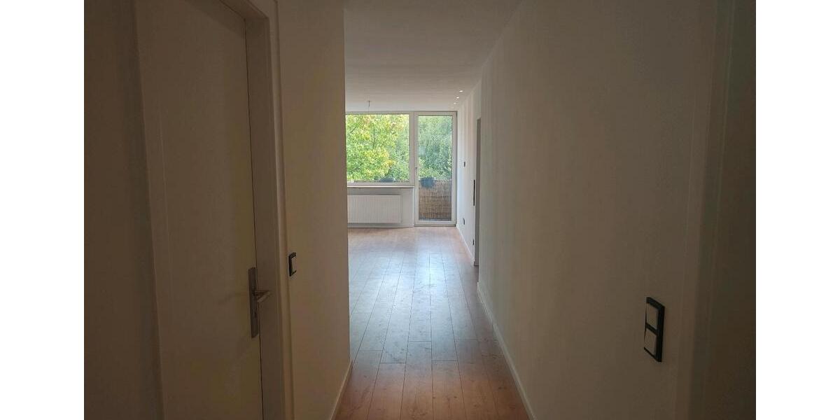 Etagenwohnung Wuppertal Gemarkung Barmen - 3 Zimmer, 73 m&sup2;, 900&euro; | Angebot:26048125