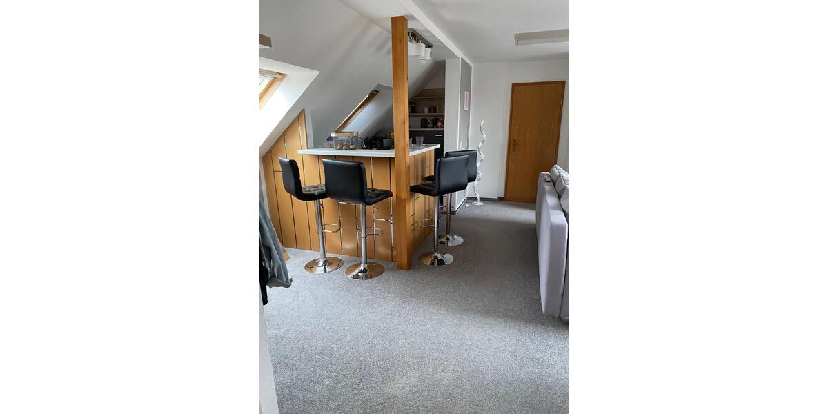 Dachgeschoßwohnung Buttstädt - 2 Zimmer, 40 m&sup2;, 370&euro; | Angebot:25285639