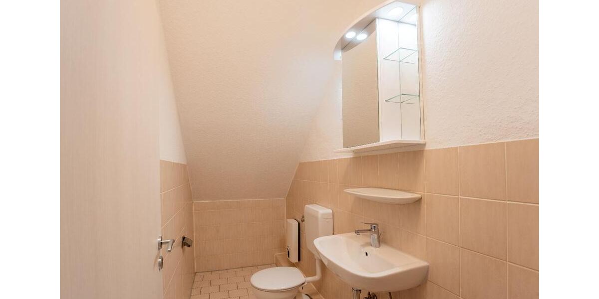 Dachgeschoßwohnung Edemissen - 3.5 Zimmer, 86 m&sup2;, 645&euro; | Angebot:25999984