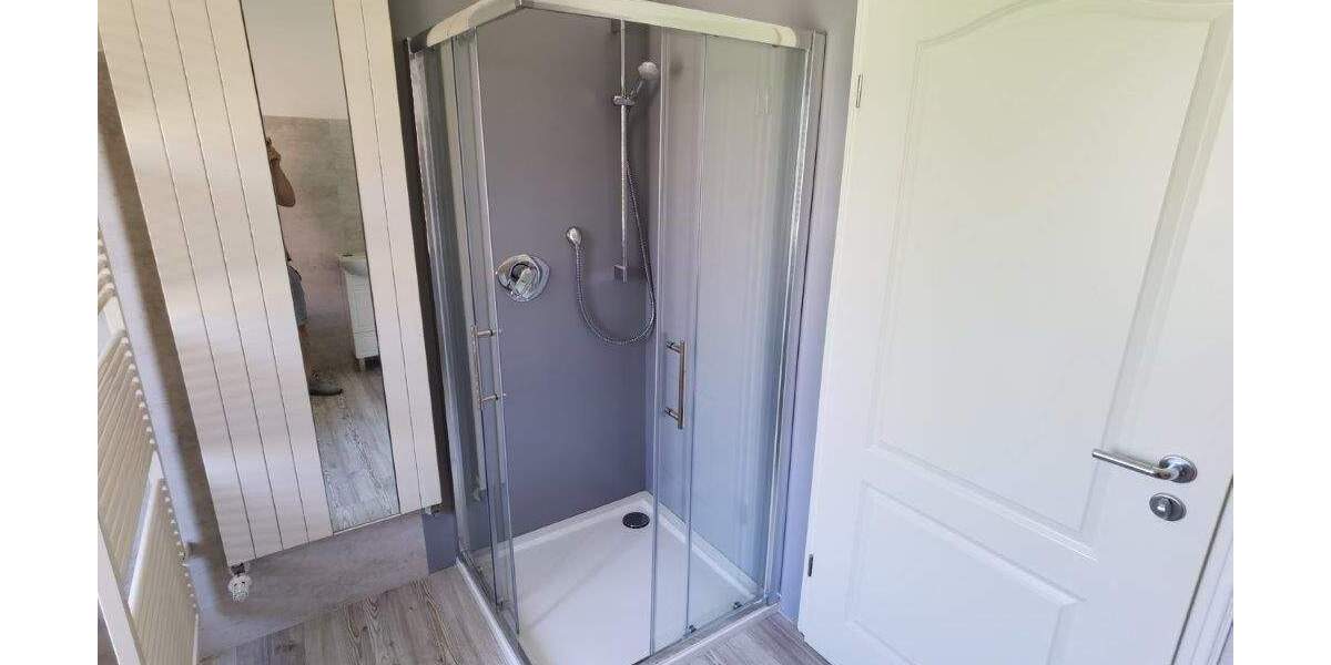 Etagenwohnung Hildburghausen - 4 Zimmer, 115 m&sup2;, 680&euro; | Angebot:25798640