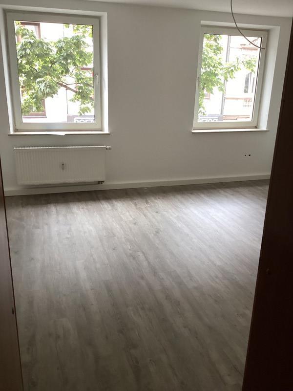 Renovierte 3-Zimmer-Wohnung in zentraler Lage ab sofort für Sie frei zimmer