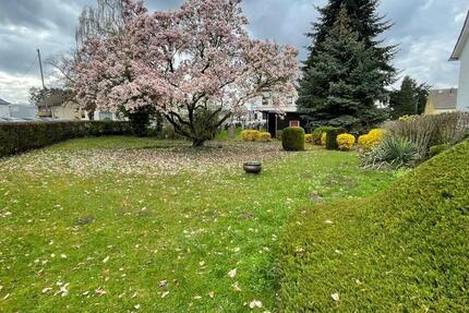 Wohnen auf Zeit Bornheim - 3 Zimmer, 23 m&sup2;, 600&euro; | Angebot:26628638
