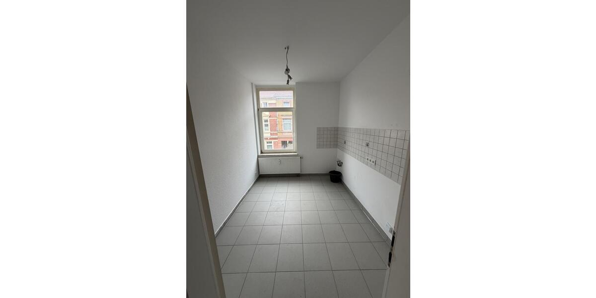 Etagenwohnung Nordhausen - 2 Zimmer, 48 m&sup2;, 350&euro; | Angebot:26366934
