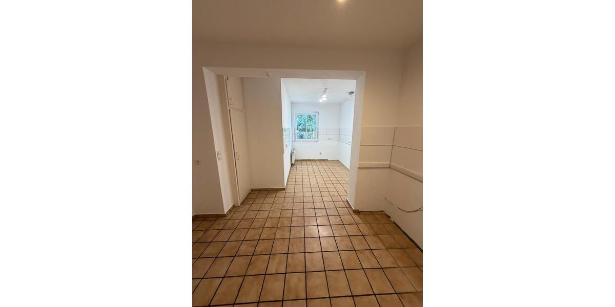 Erdgeschoßwohnung Bonn Lannesdorf - 3 Zimmer, 110 m&sup2;, 1.500&euro; | Angebot:26414605
