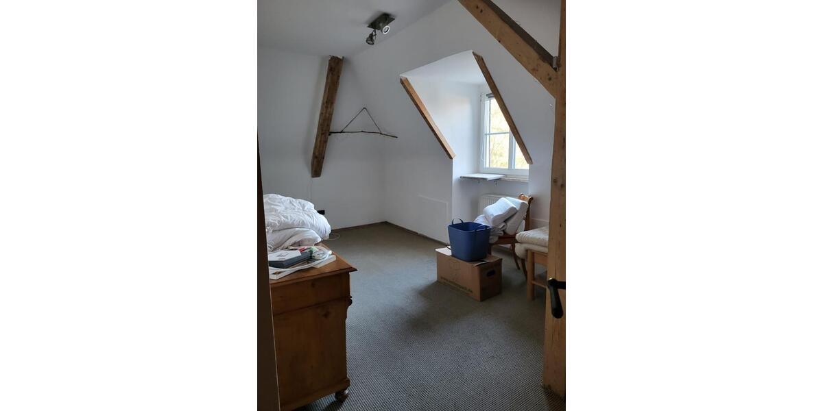 Dachgeschoßwohnung Bad Kreuznach Bad Münster am Stein-Ebernburg - 4.5 Zimmer, 100 m&sup2;, 940&euro; | Angebot:26662837