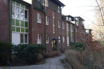 Südlich der Elbe und grün gelegen - gemütliche Dachgeschosswohnung 3 zimmer