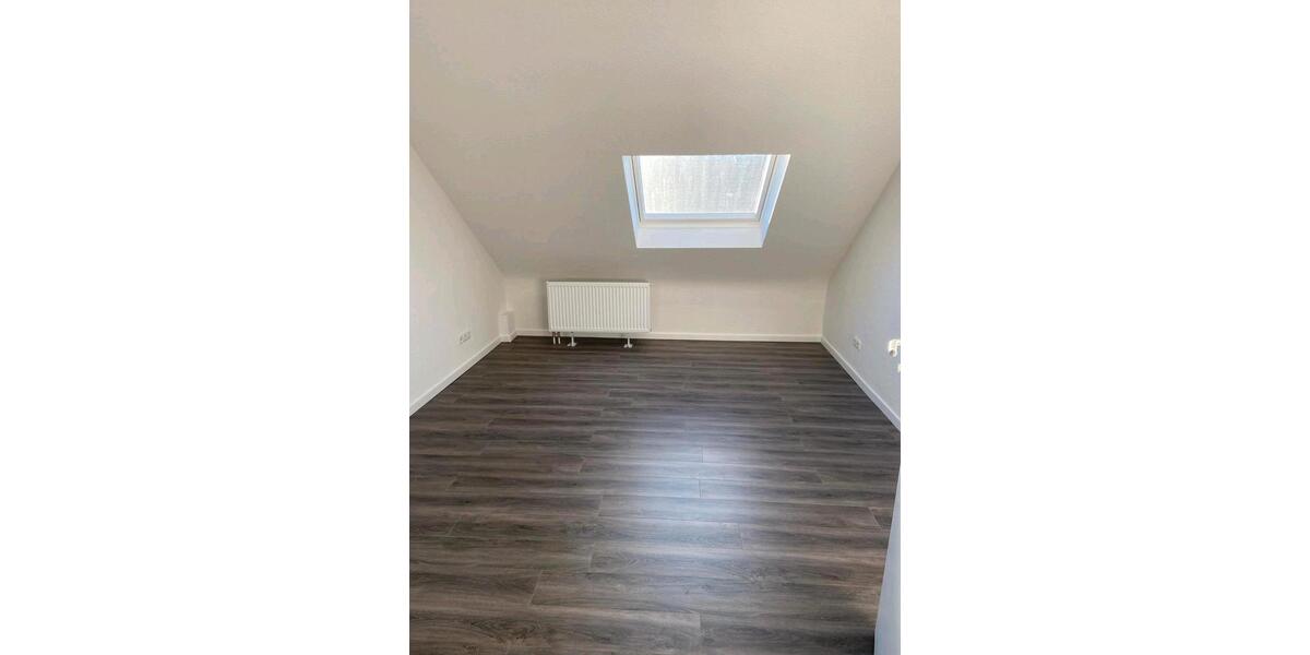 Dachgeschoßwohnung Würselen - 3 Zimmer, 85 m&sup2;, 1.130&euro; | Angebot:25330986