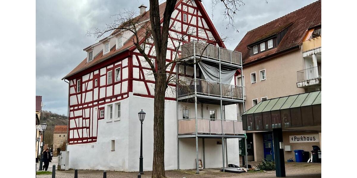 Dachgeschoßwohnung Möckmühl - 3 Zimmer, 73 m&sup2;, 694&euro; | Angebot:24919333