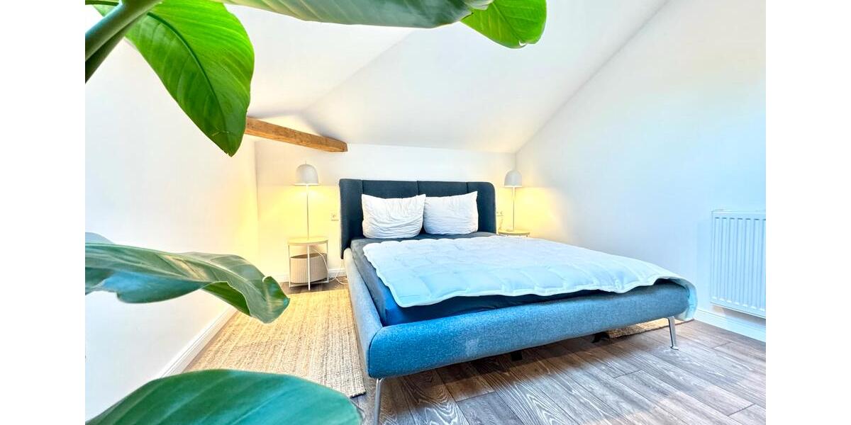 Dachgeschoßwohnung Philippsburg - 2.5 Zimmer, 80 m&sup2;, 1.230&euro; | Angebot:24446774